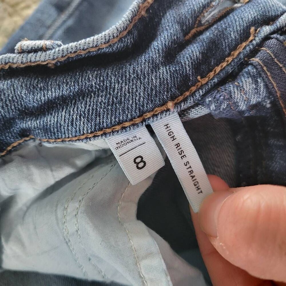 LOFT Outlet High Rise Straight Leg Raw Hem Jeans – Size 8 Blue - Picture 4 of 6